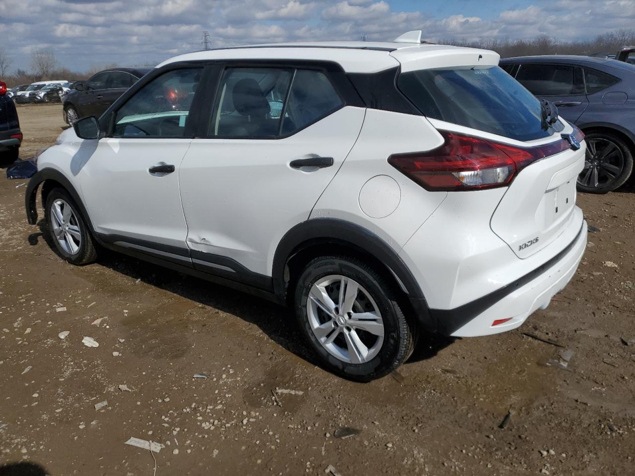 2021 Nissan Kicks - Image 2