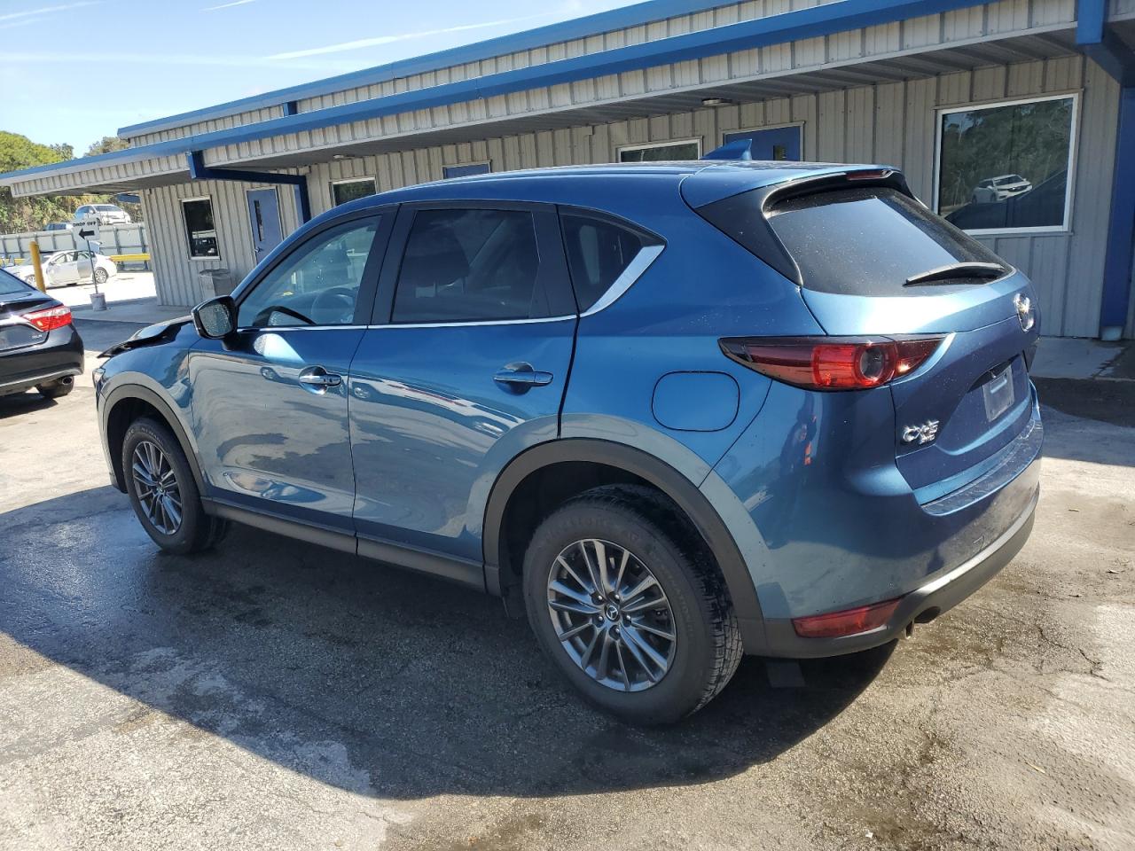 2021 Mazda CX-5 - Image 2