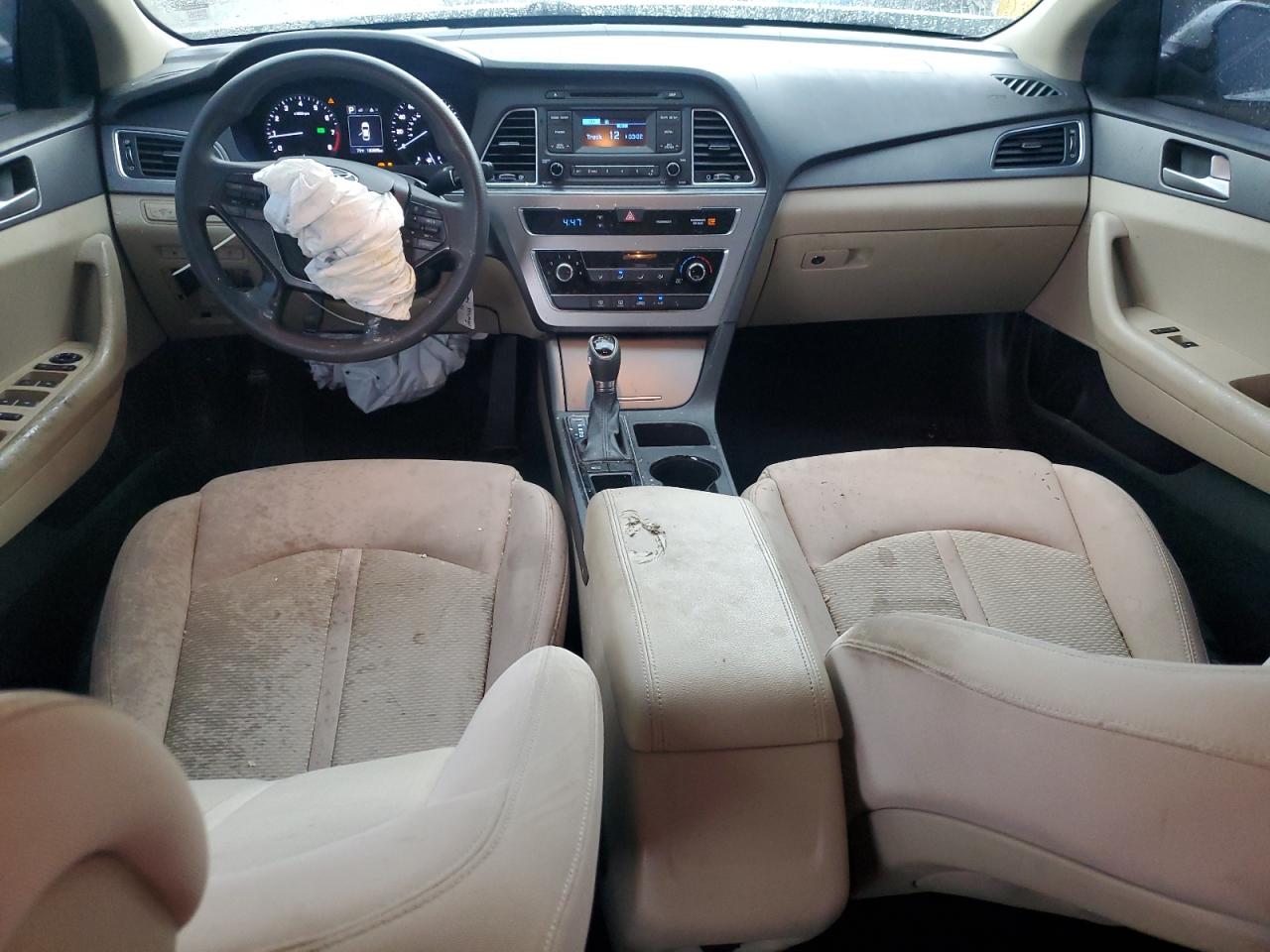 2015 Hyundai Sonata - Image 8