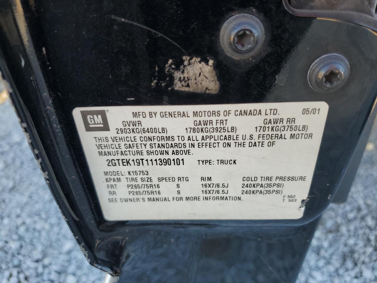 2001 GMC Sierra - Image 15