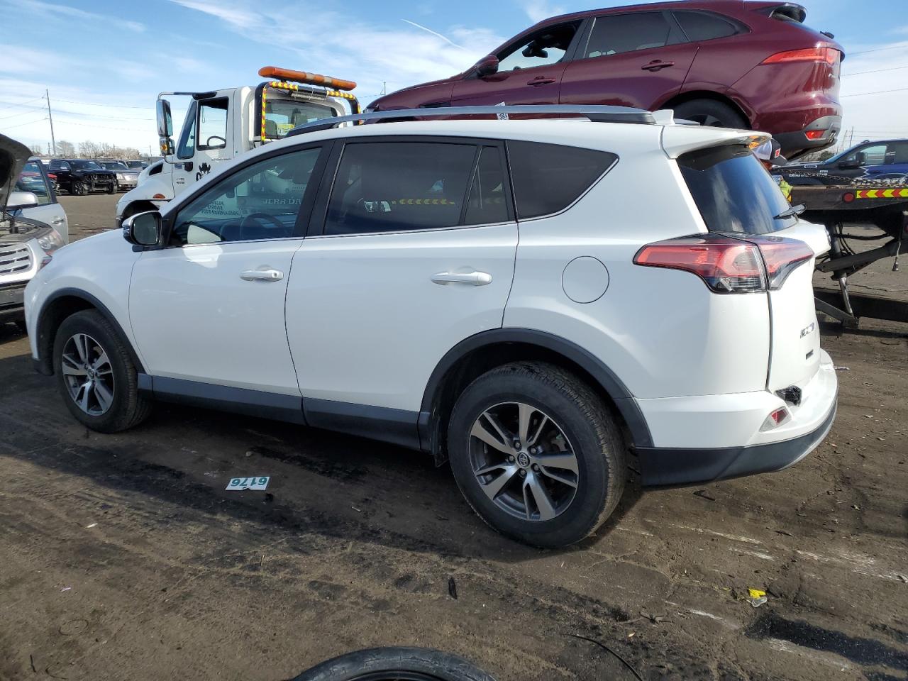 2018 Toyota RAV 4 - Image 2