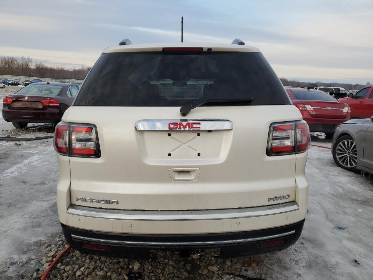 2014 GMC Acadia - Image 6
