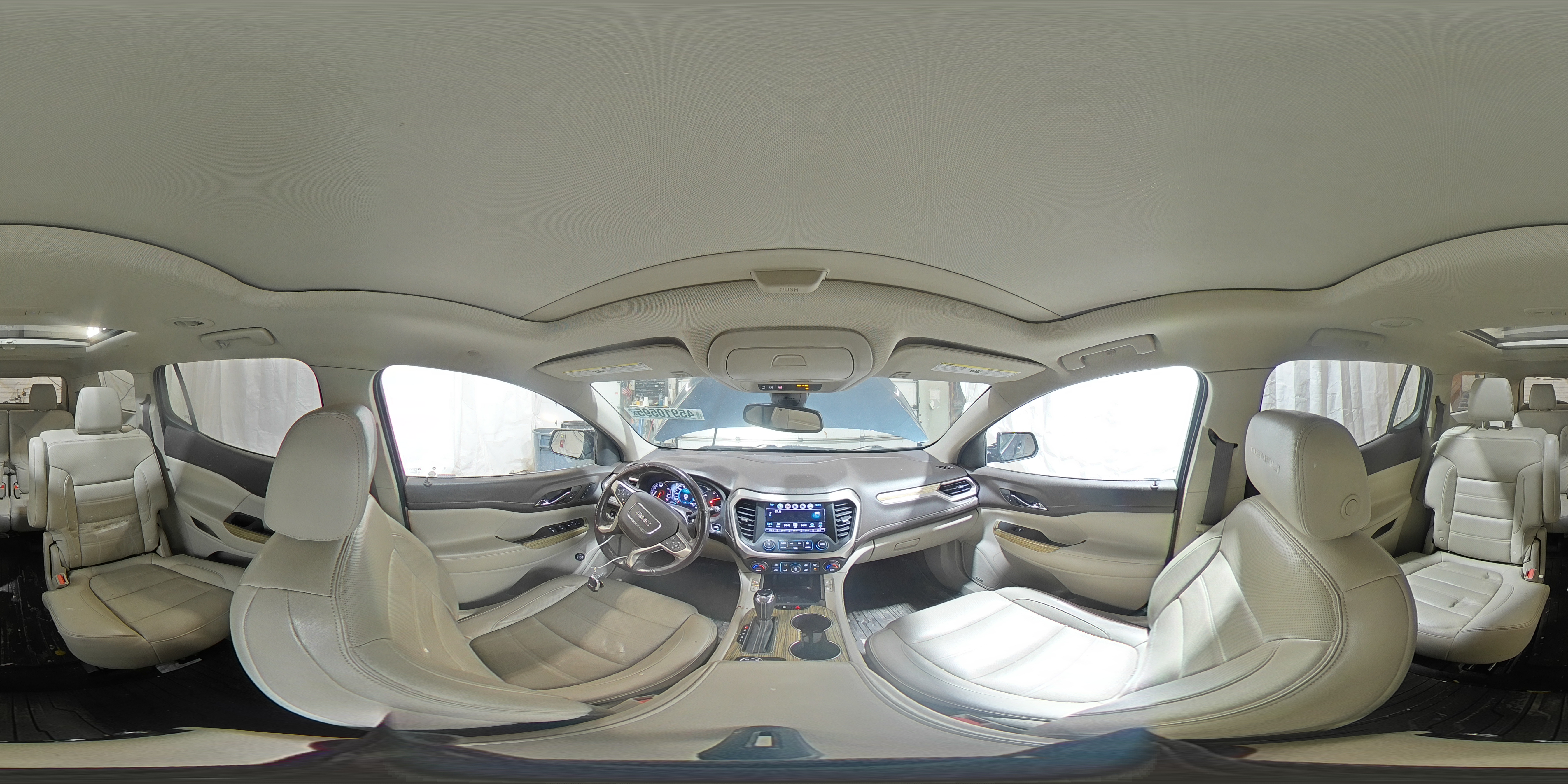 2019 GMC Acadia - Image 14