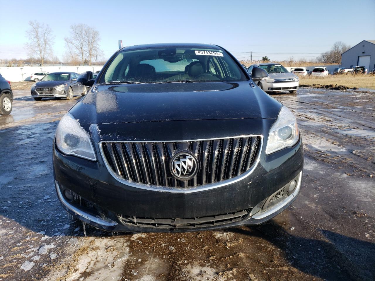 2016 Buick Regal - Image 5