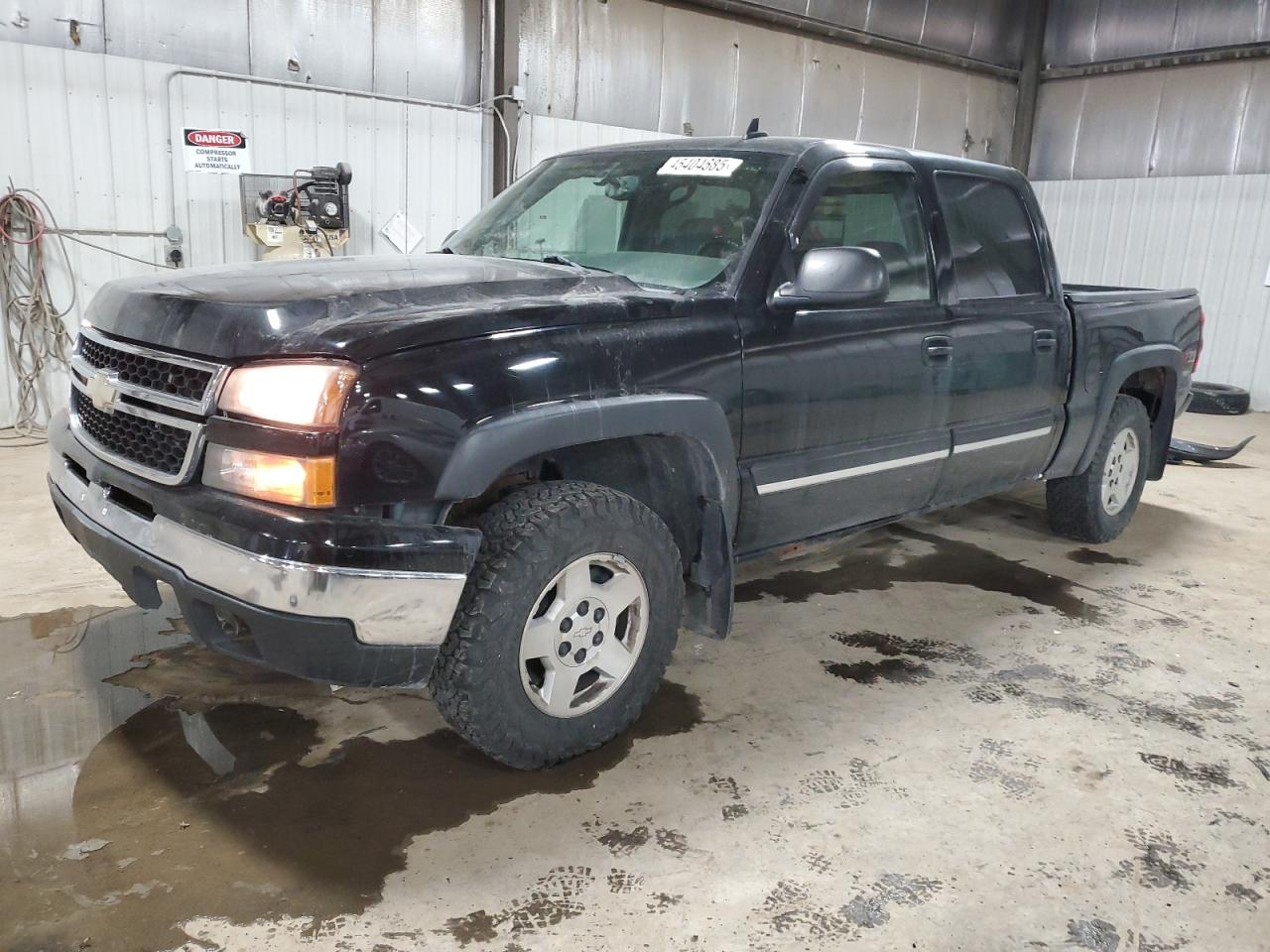 2006 Chevrolet Silverado - Image 1