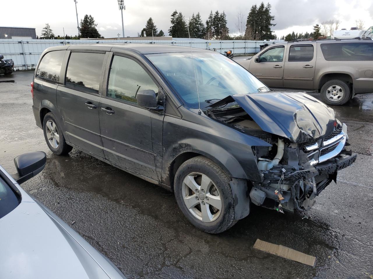 2013 Dodge Caravan - Image 4