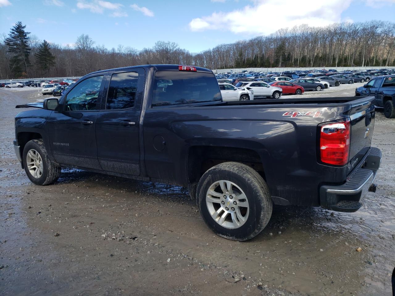 2015 Chevrolet Silverado - Image 2