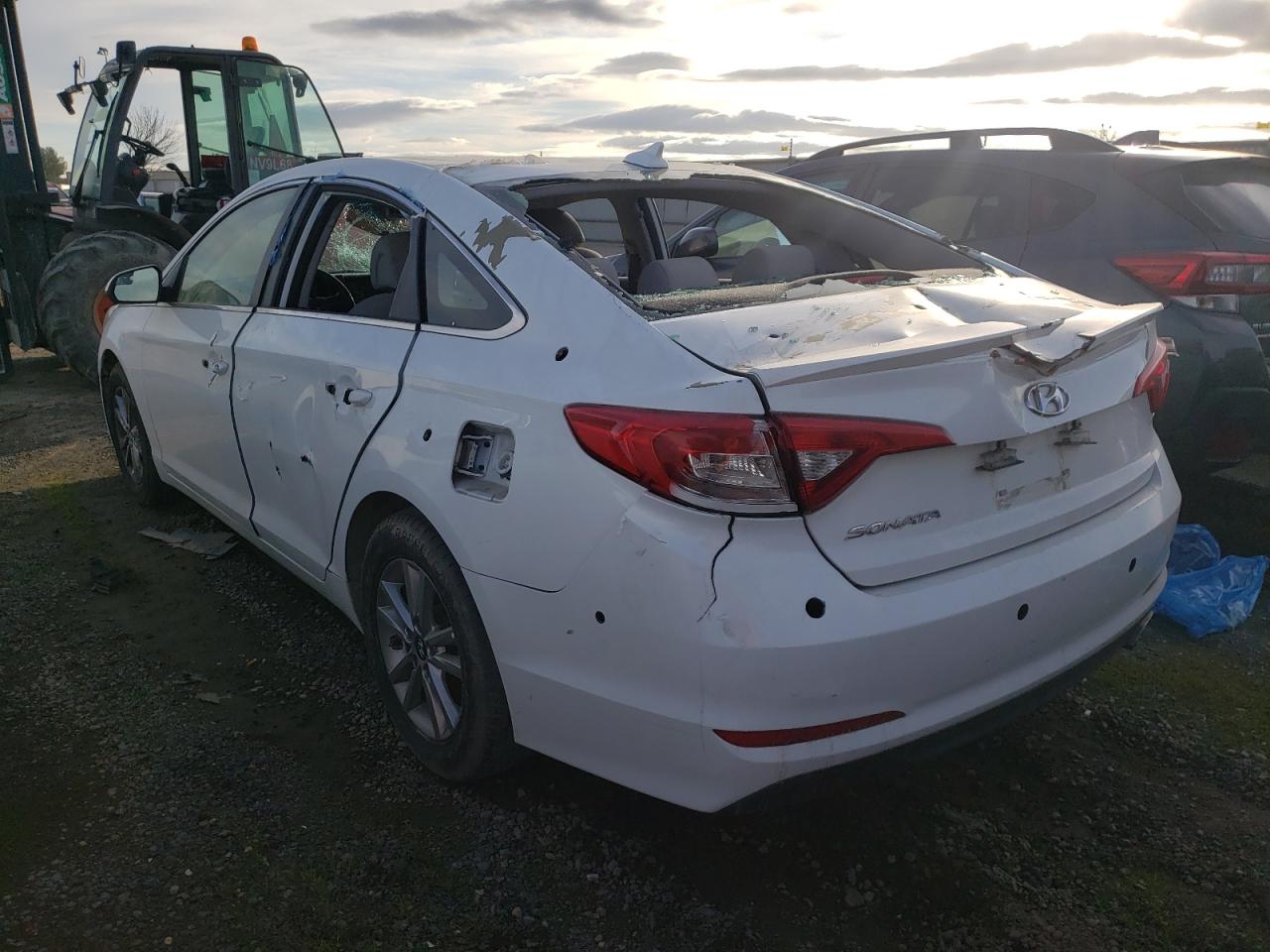 2017 Hyundai Sonata - Image 2