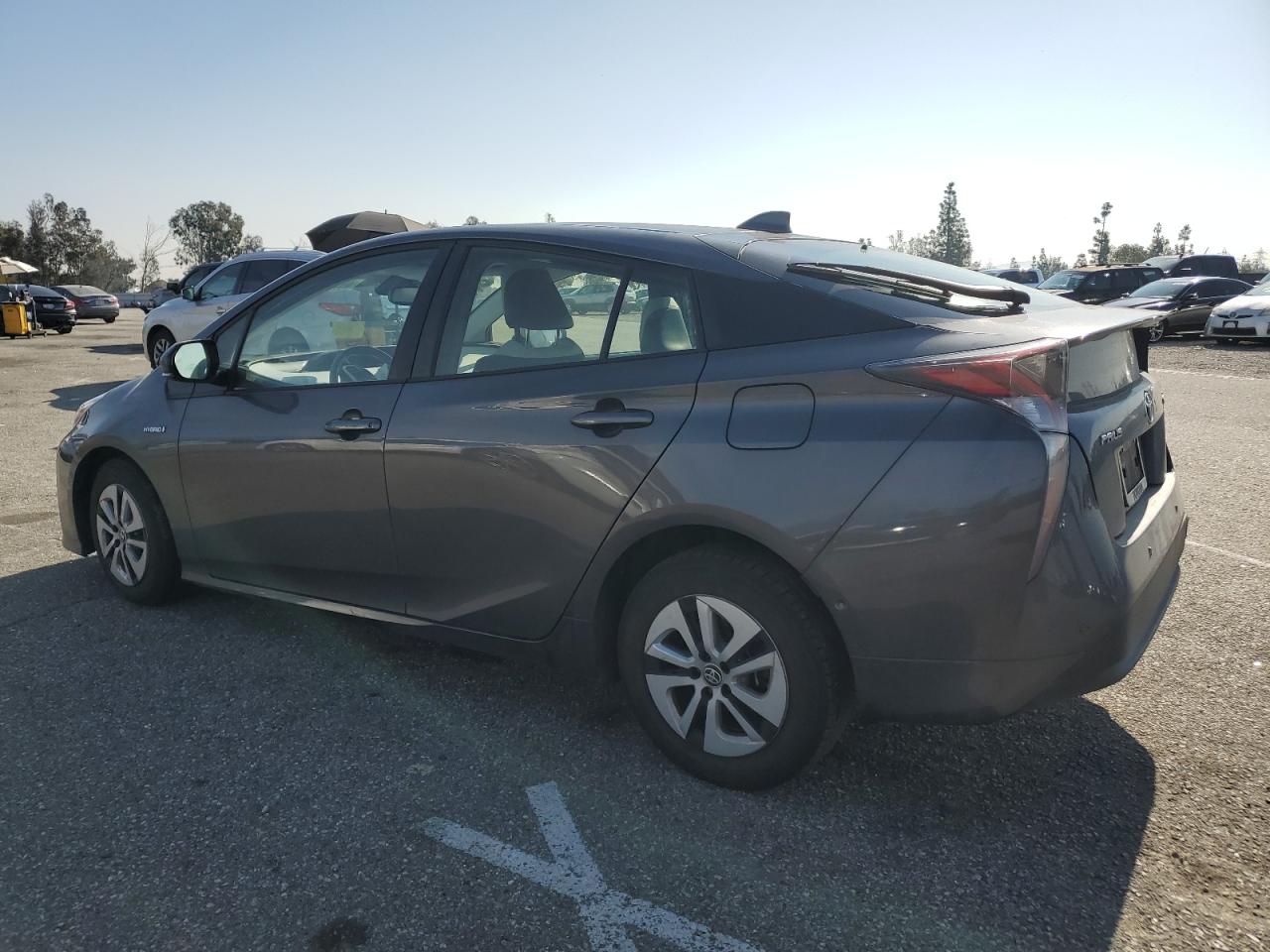 2016 Toyota Prius - Image 2