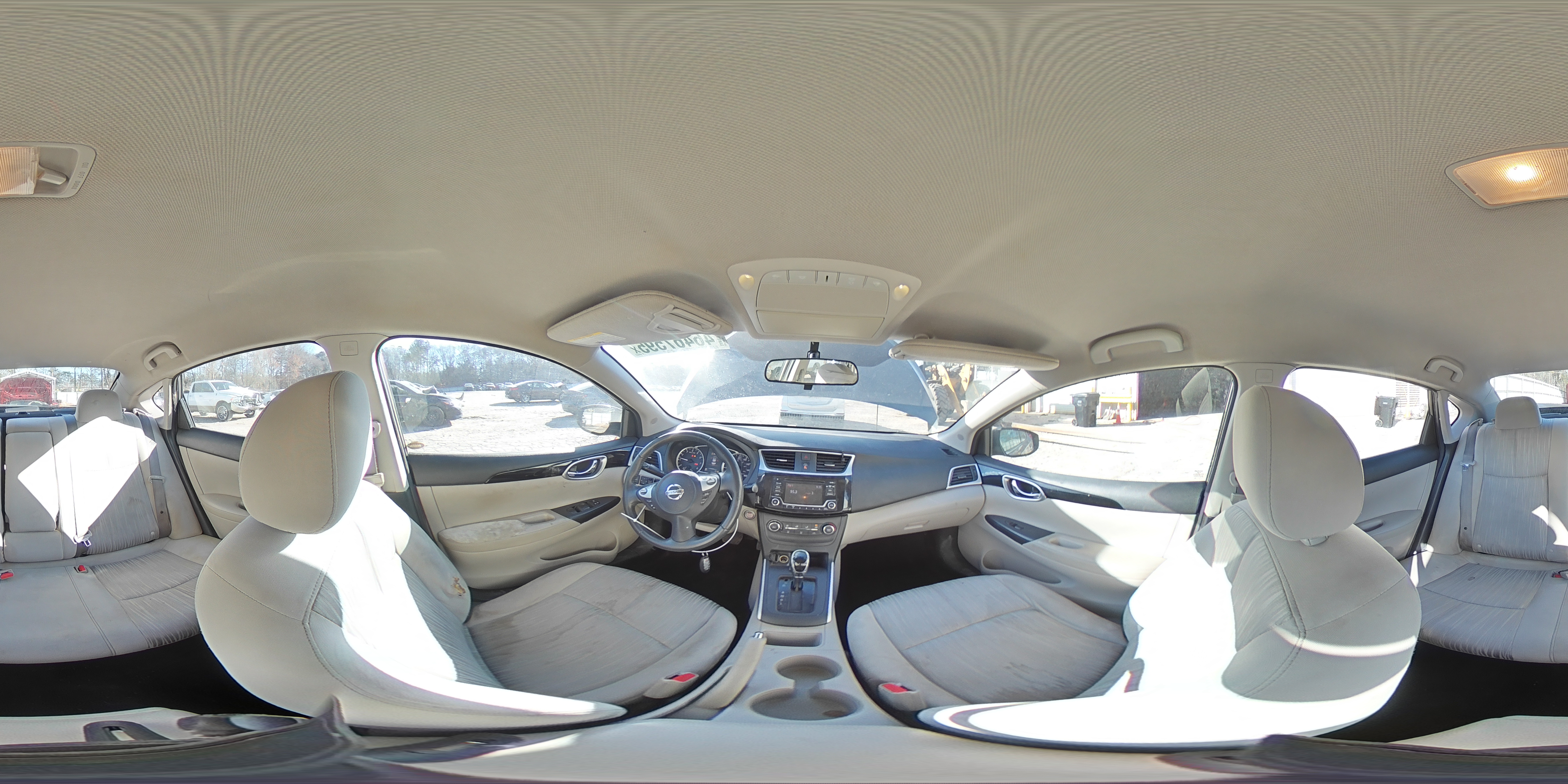 2016 Nissan Sentra - Image 14