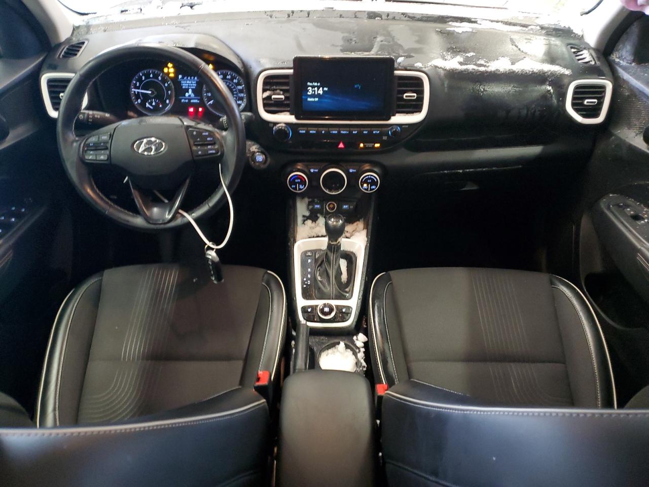 2022 Hyundai Venue - Image 8