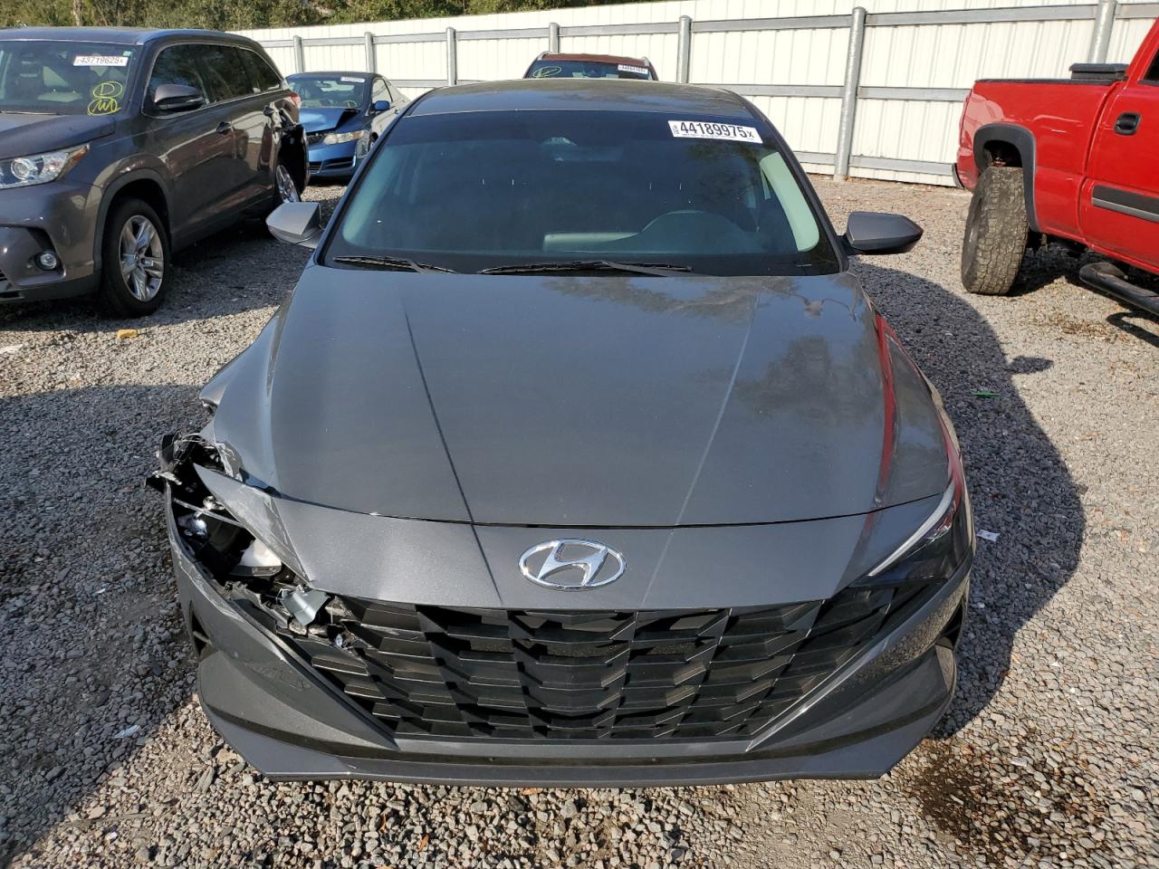 2023 Hyundai Elantra - Image 5