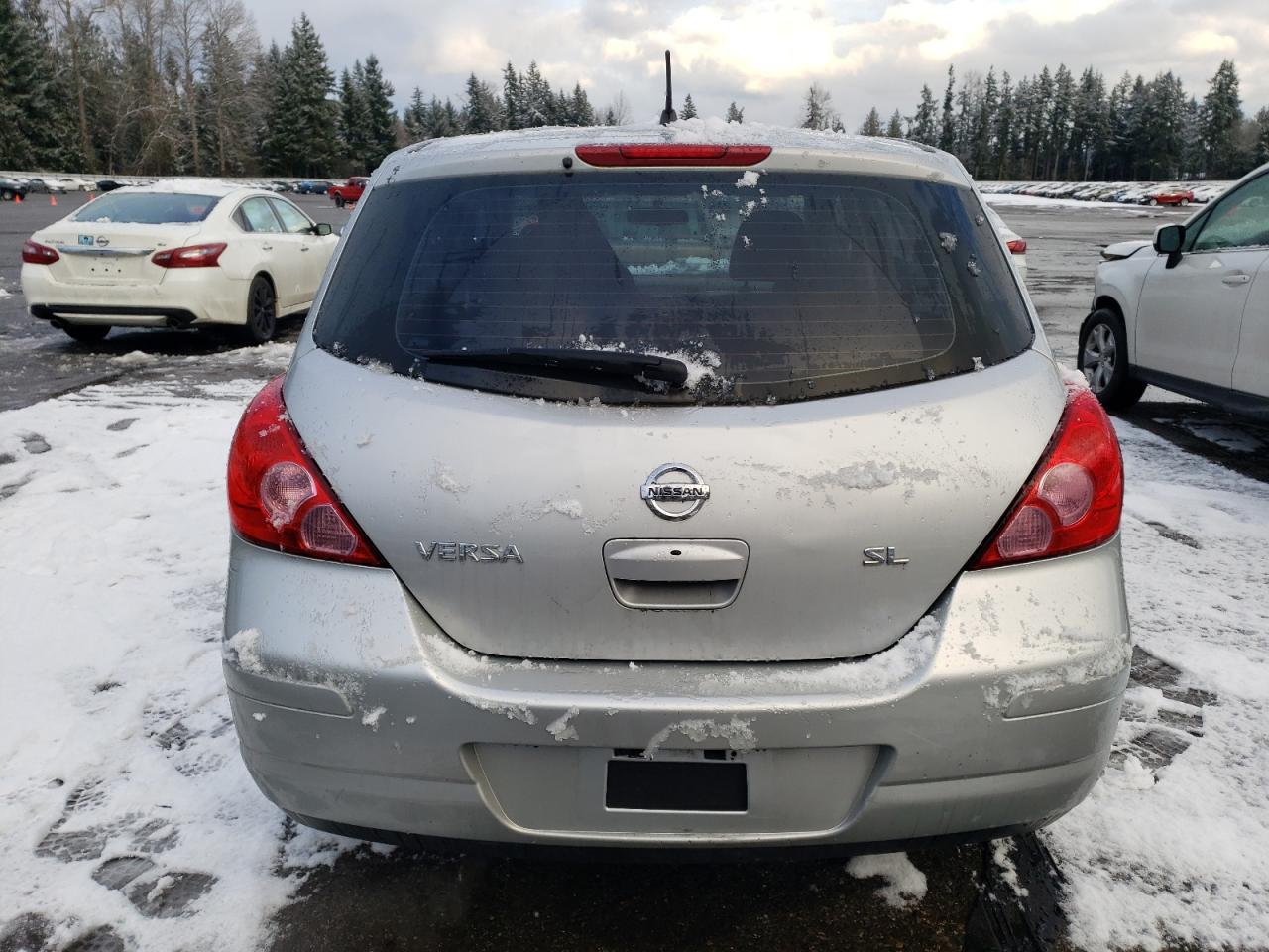 2009 Nissan Versa - Image 6