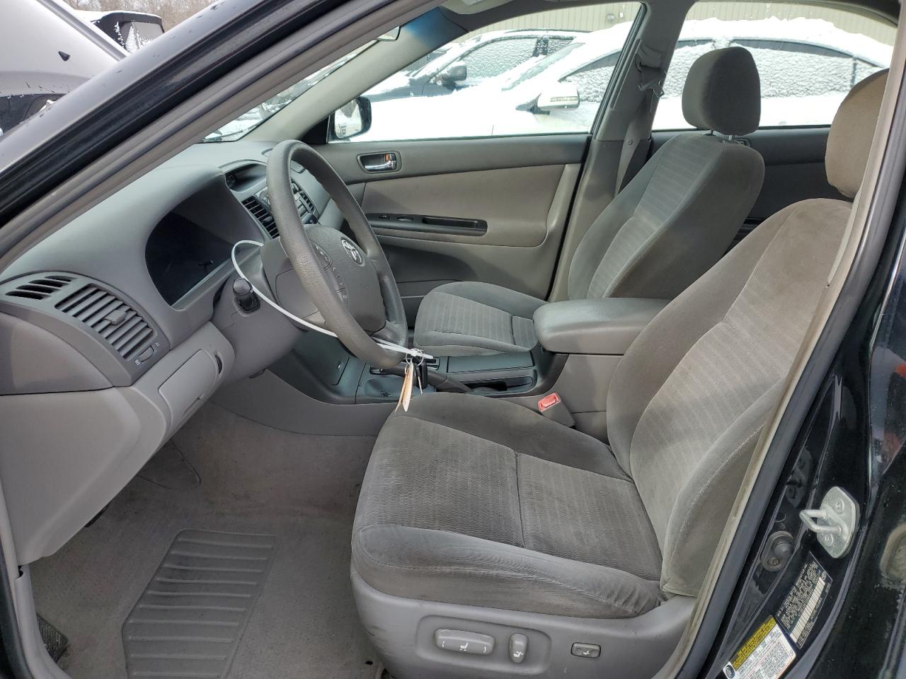 2005 Toyota Camry - Image 7