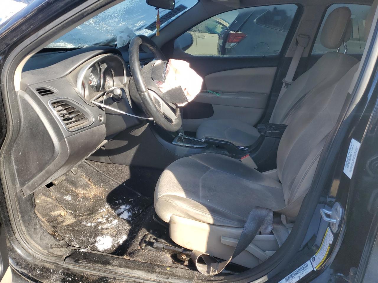 2011 Chrysler 200 - Image 7