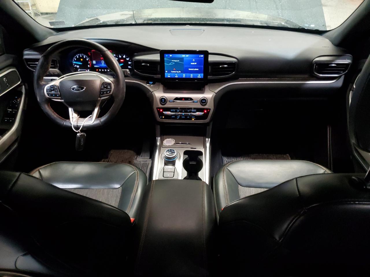 2022 Ford Explorer - Image 8
