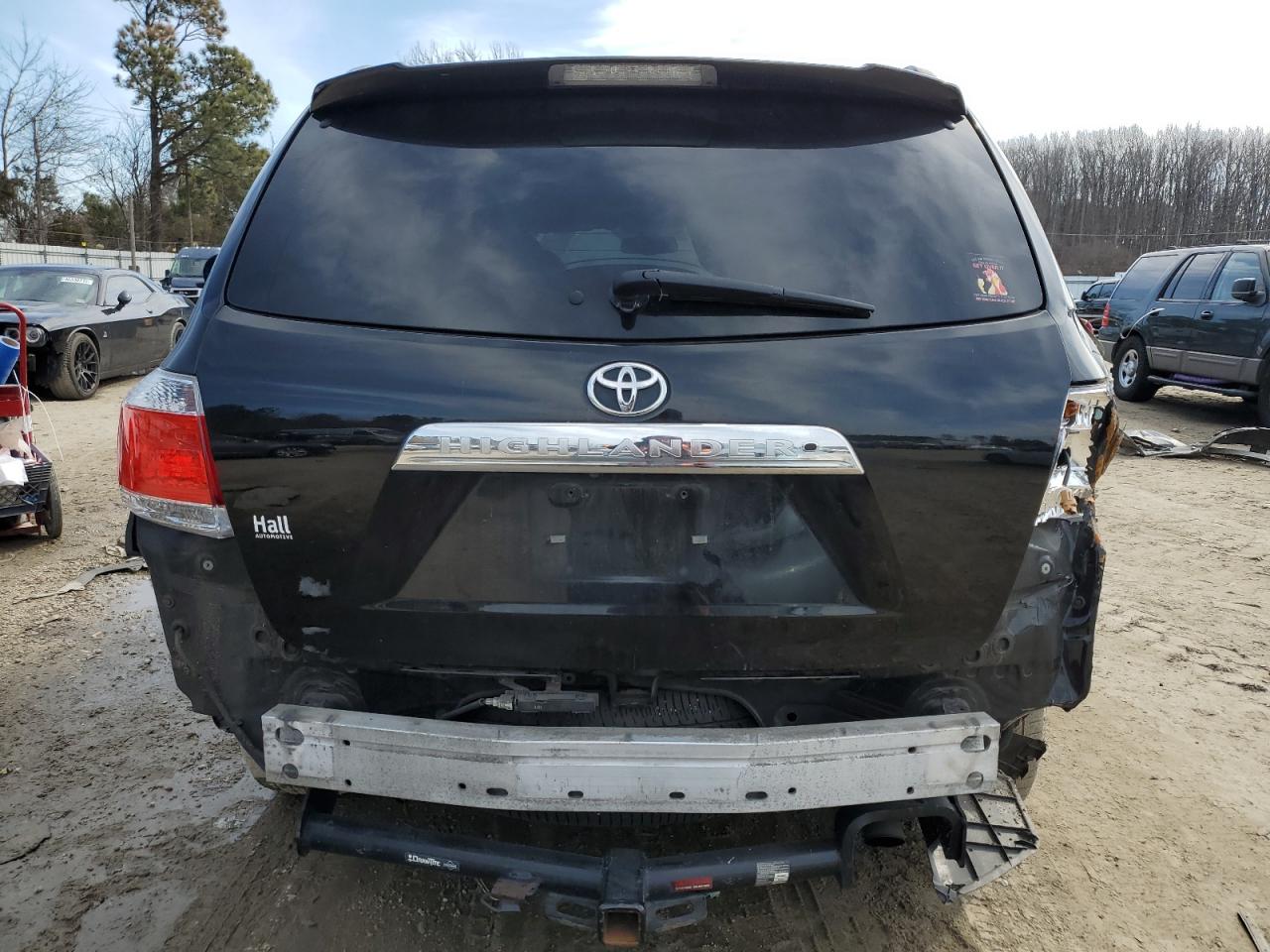 2013 Toyota Highlander - Image 6