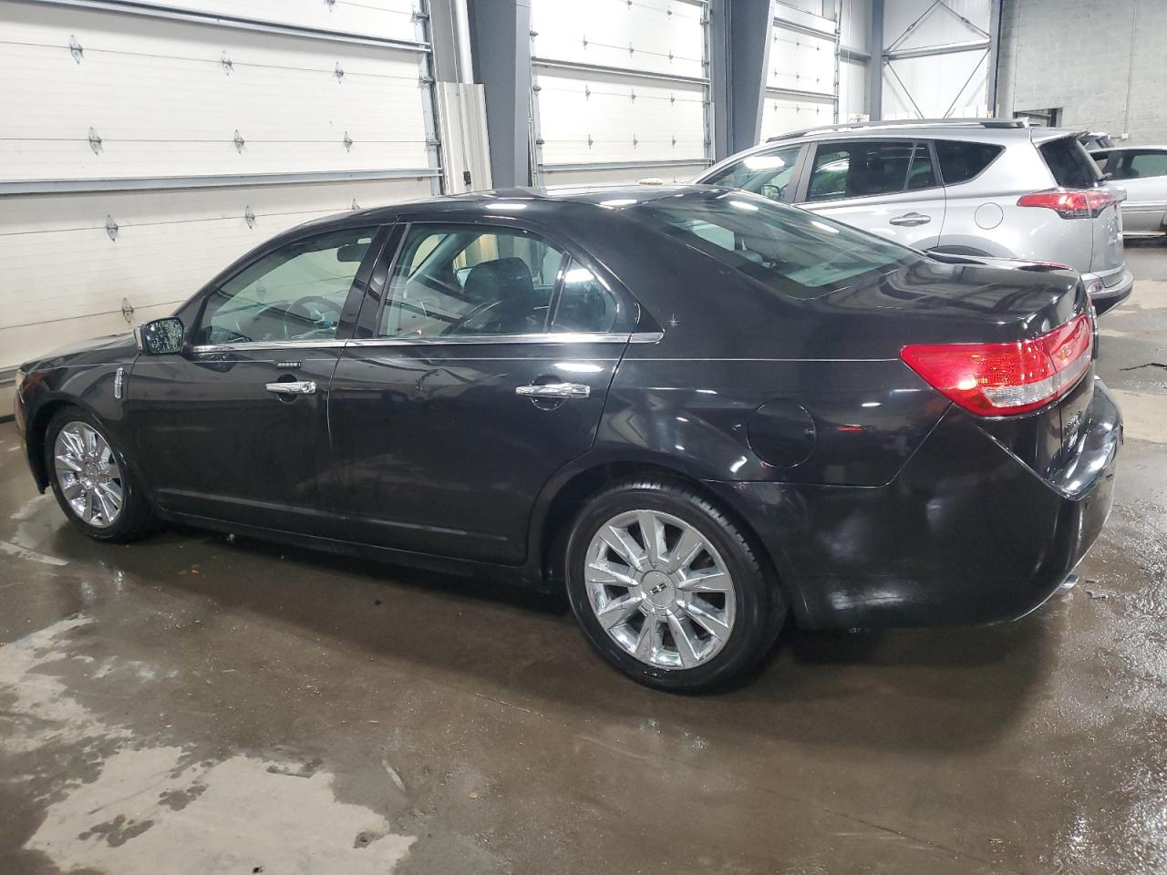 2011 Lincoln MKZ - Image 2