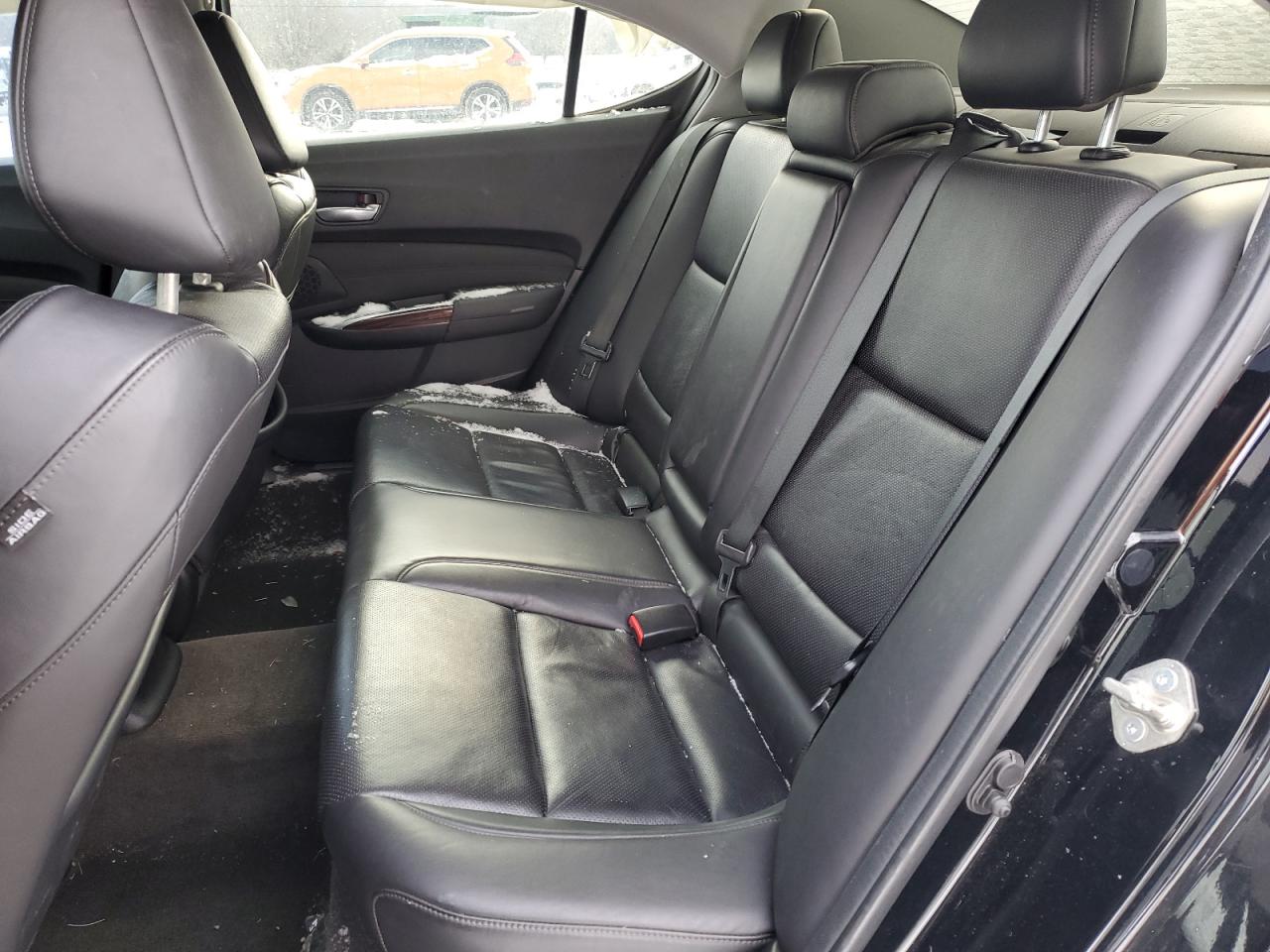 2015 Acura TLX - Image 11
