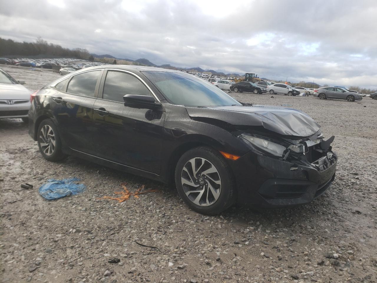 2017 Honda Civic - Image 4