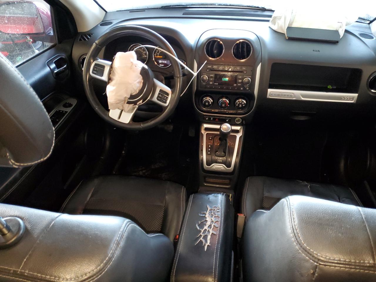 2016 Jeep Compass - Image 8
