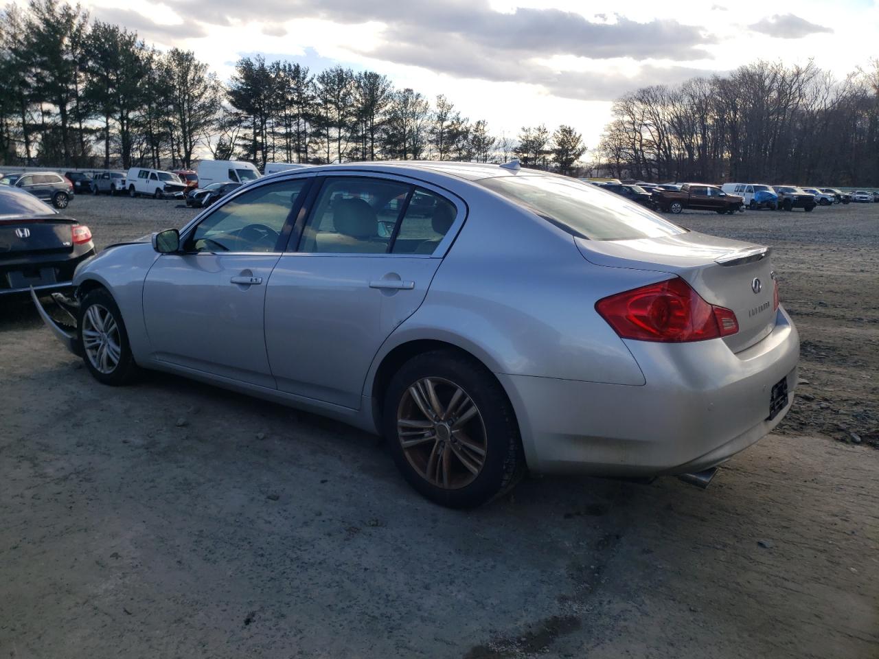 2013 Infiniti G - Image 2