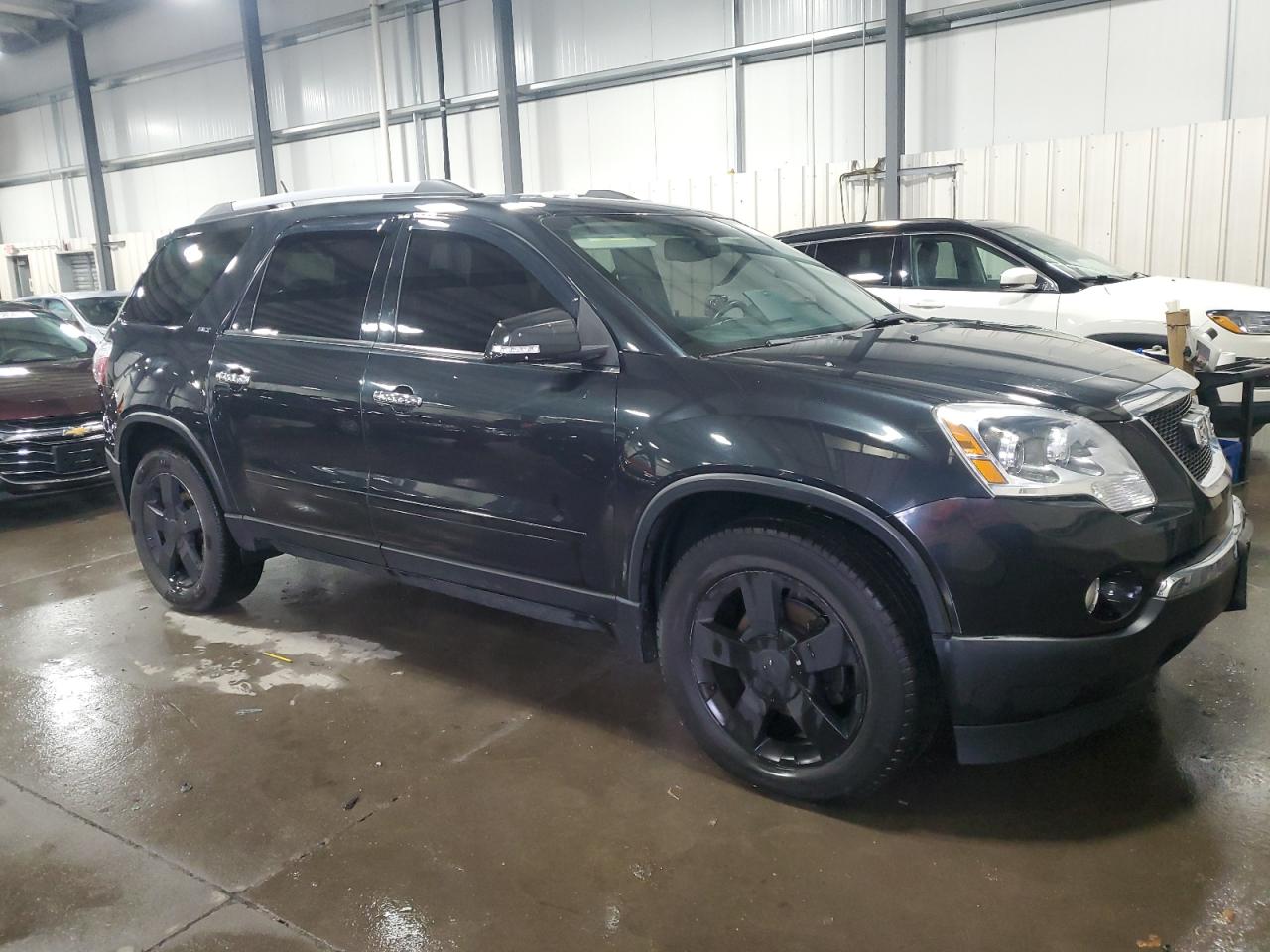 2010 GMC Acadia - Image 4