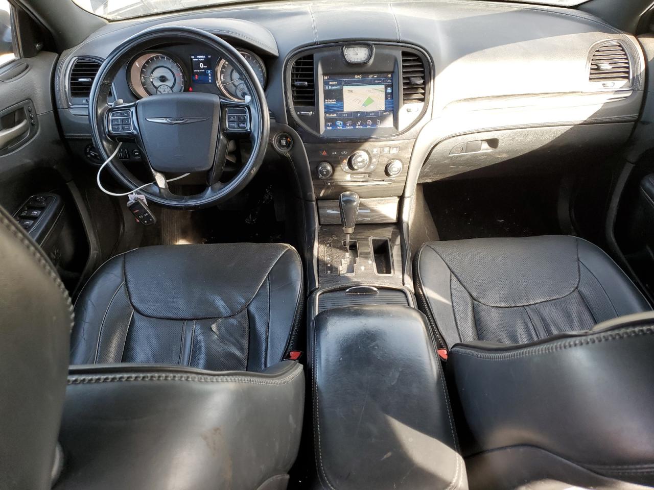 2014 Chrysler 300 - Image 8