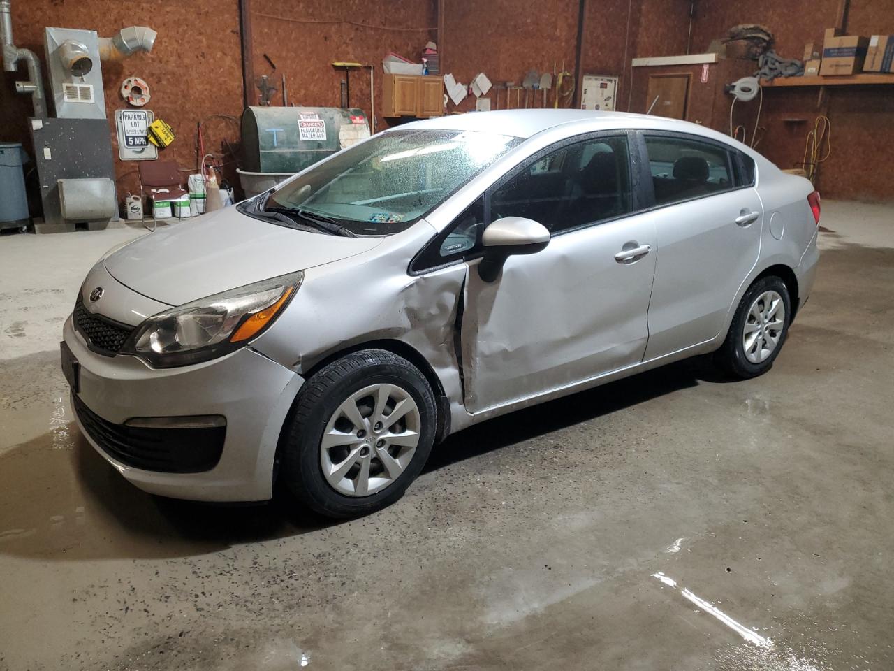 2017 Kia Rio - Image 1