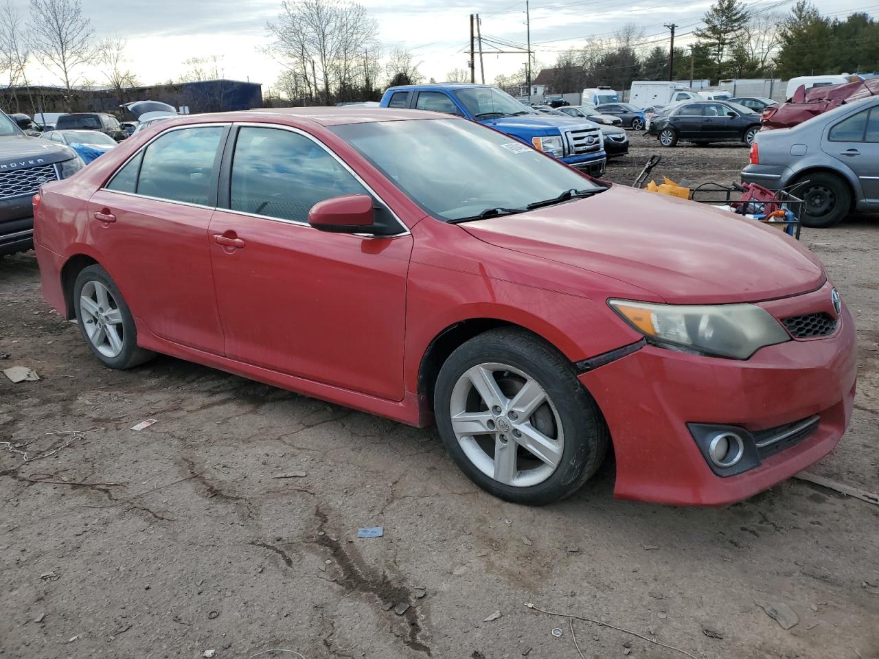 2013 Toyota Camry - Image 4