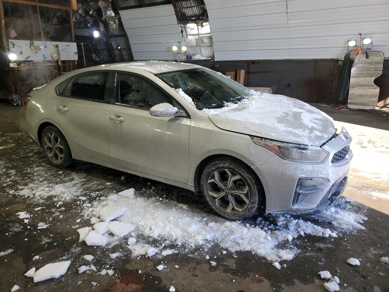 2021 Kia Forte - Image 4