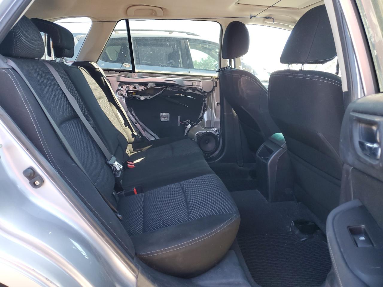 2017 Subaru Outback - Image 11