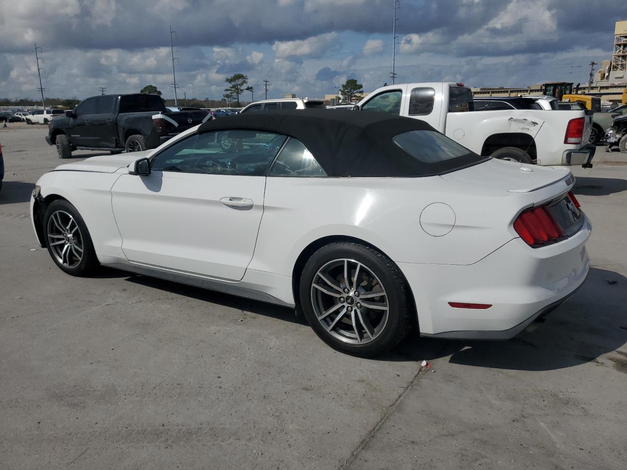 2015 Ford Mustang - Image 2