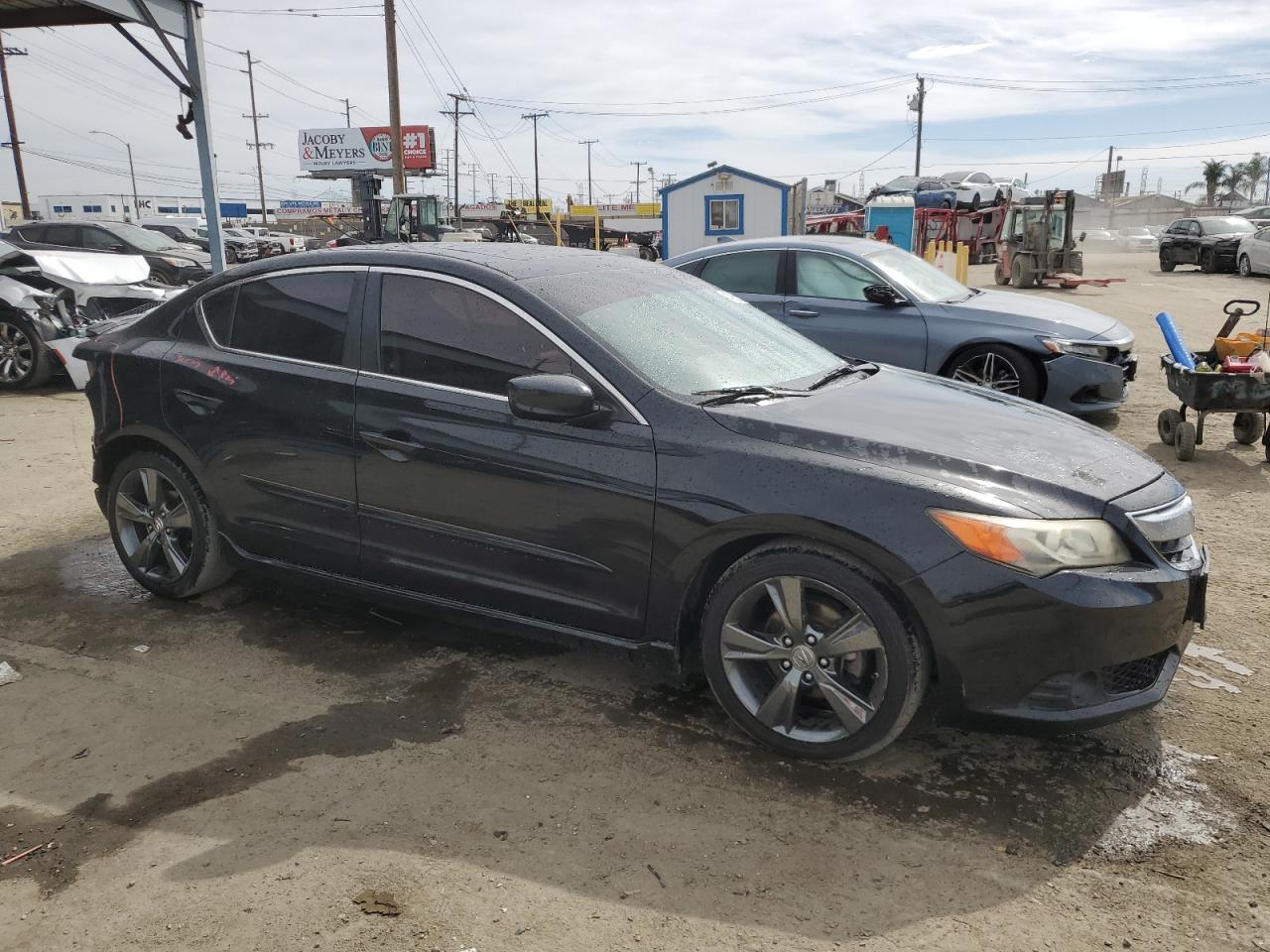 2013 Acura ILX - Image 4