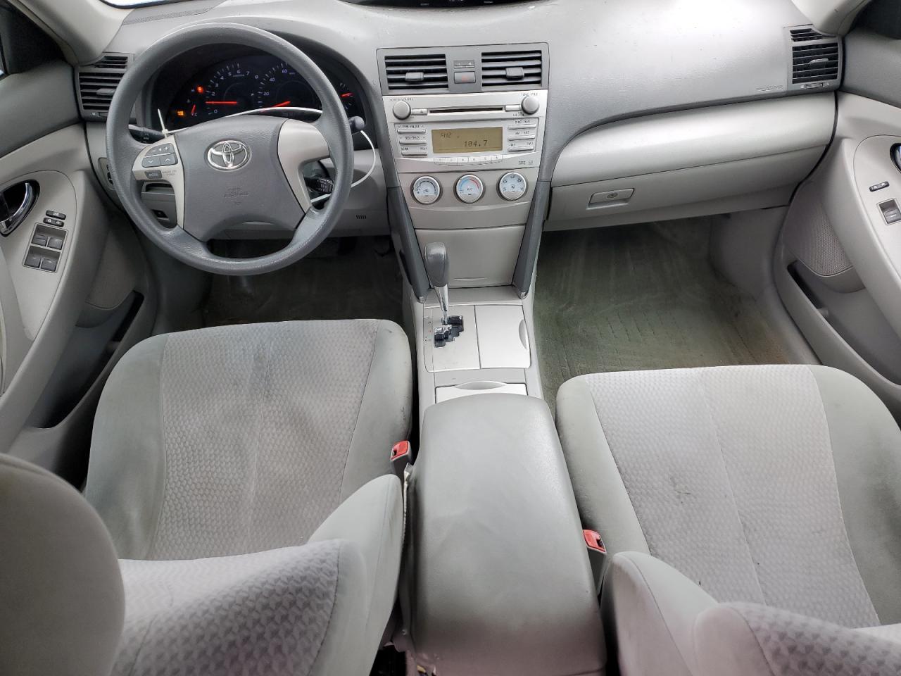 2010 Toyota Camry - Image 8