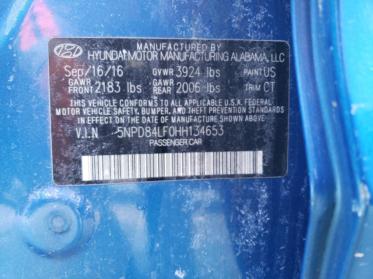 2017 Hyundai Elantra - Image 12