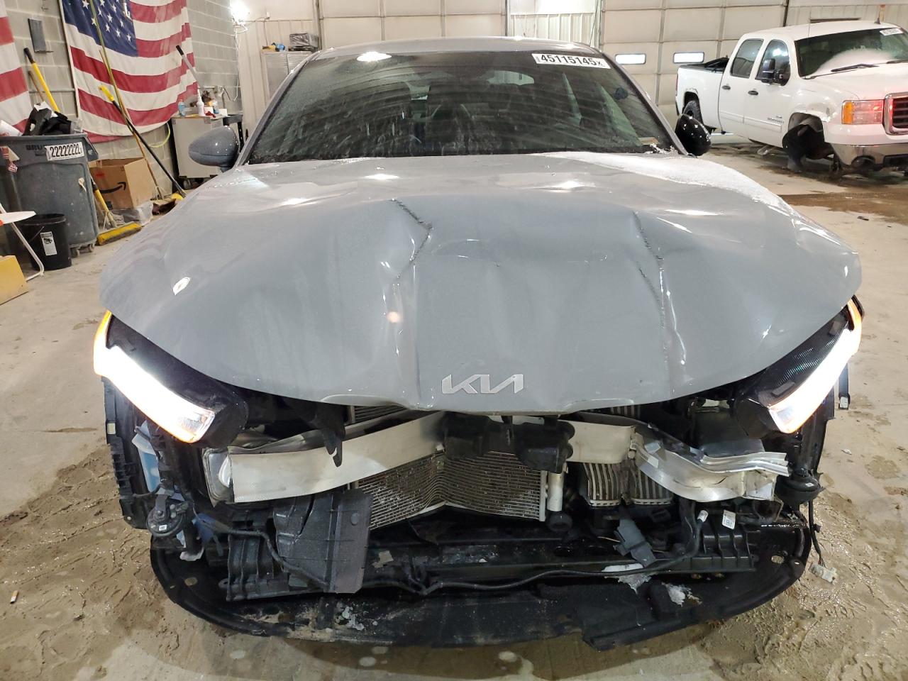 2023 Kia K5 - Image 5