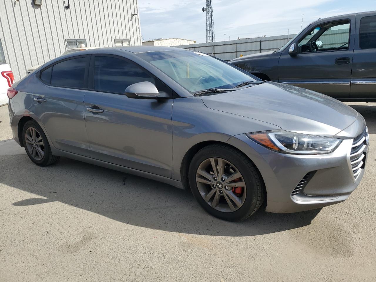 2018 Hyundai Elantra - Image 4