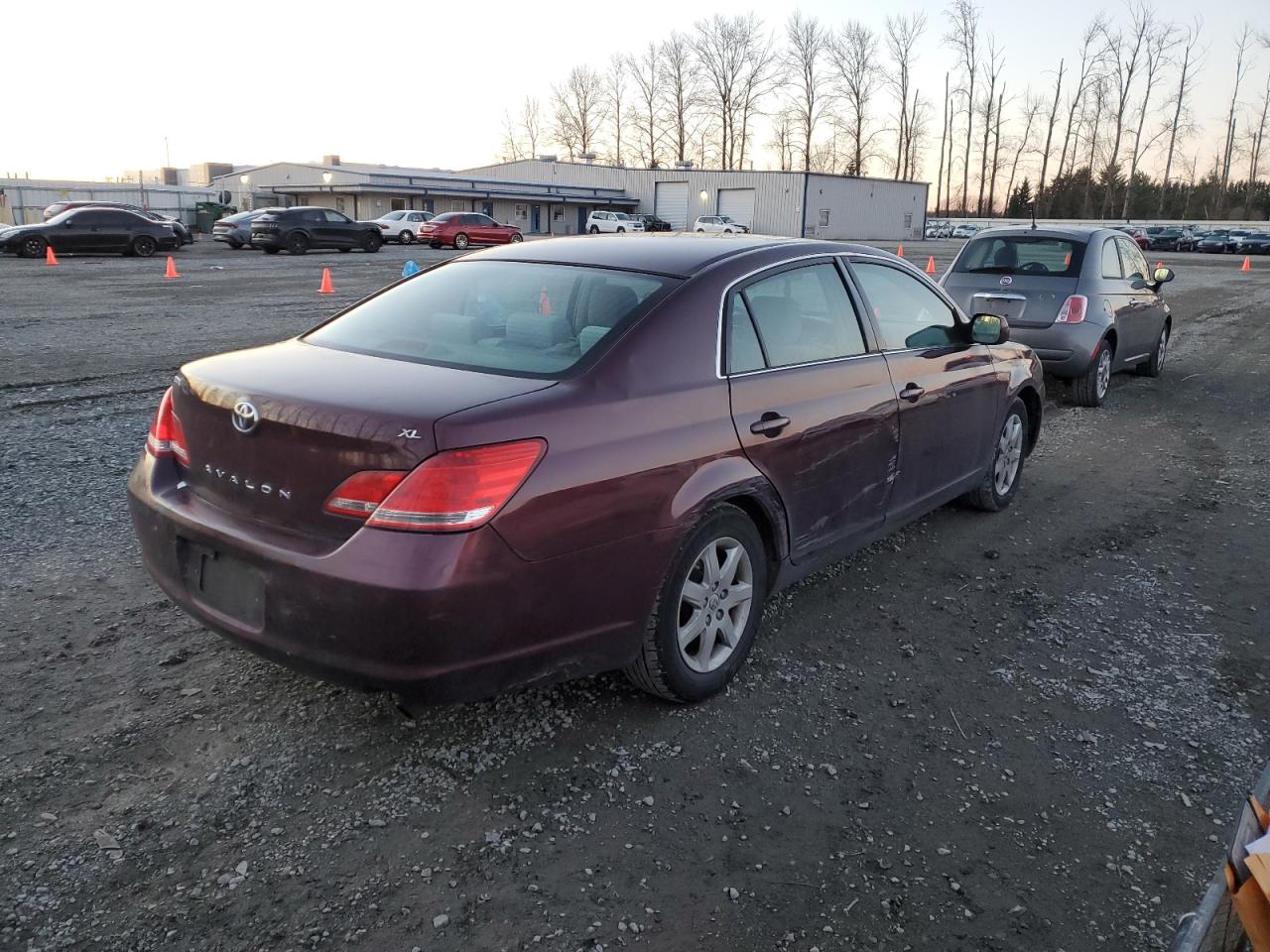 2007 Toyota Avalon - Image 3