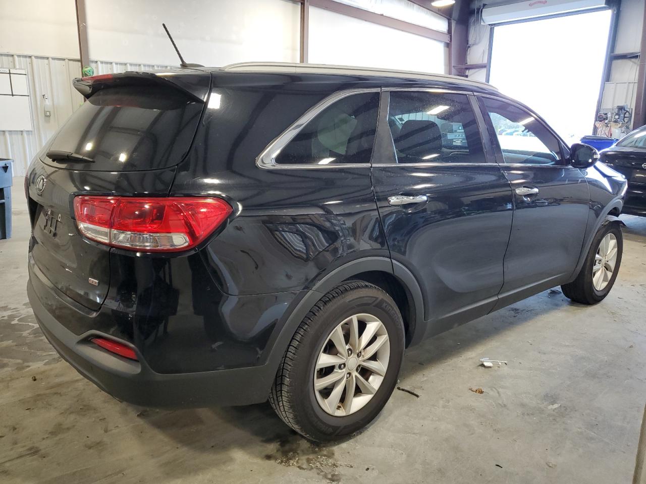 2016 Kia Sorento - Image 3