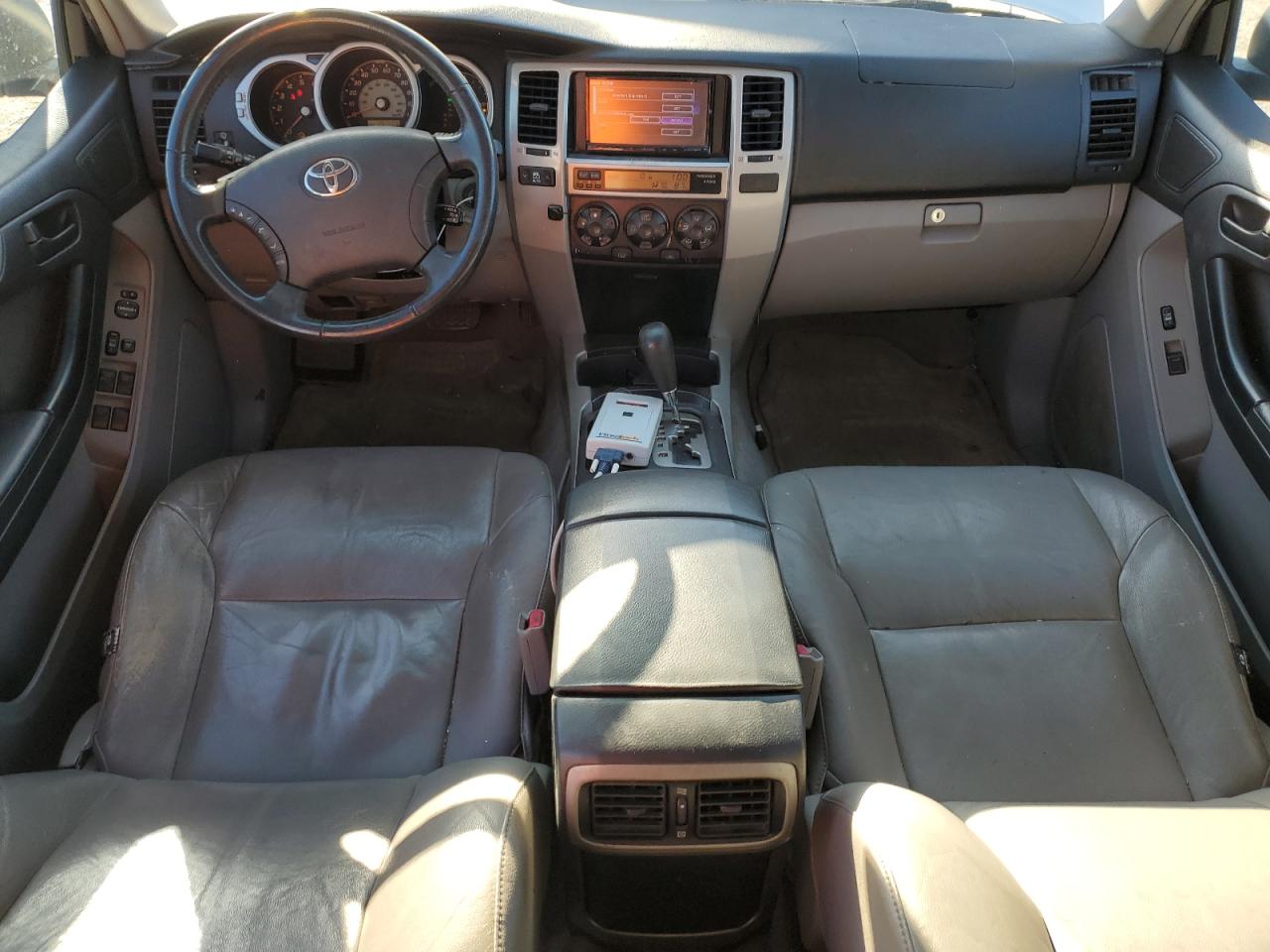 2005 Toyota 4Runner - Image 8