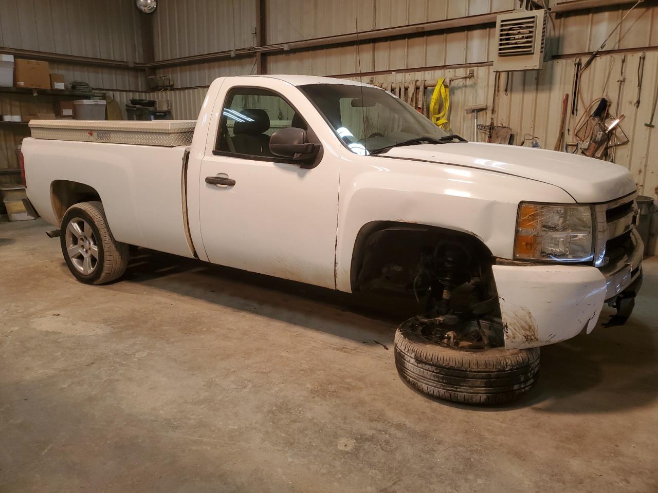 2013 Chevrolet Silverado - Image 4