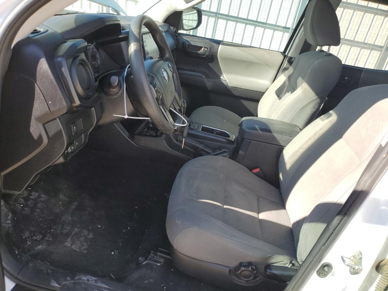 2021 Toyota Tacoma - Image 7