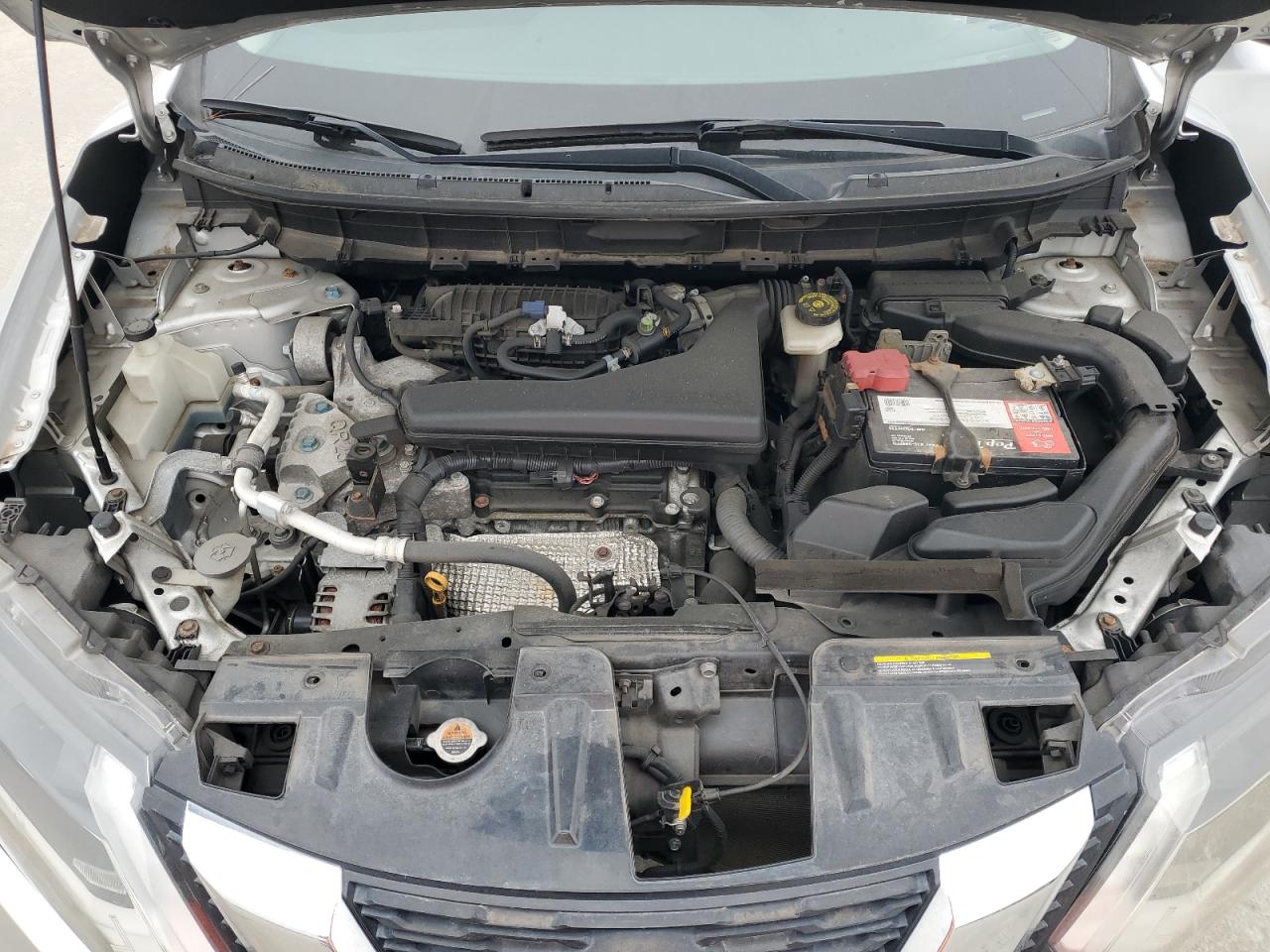 2018 Nissan Rogue - Image 12