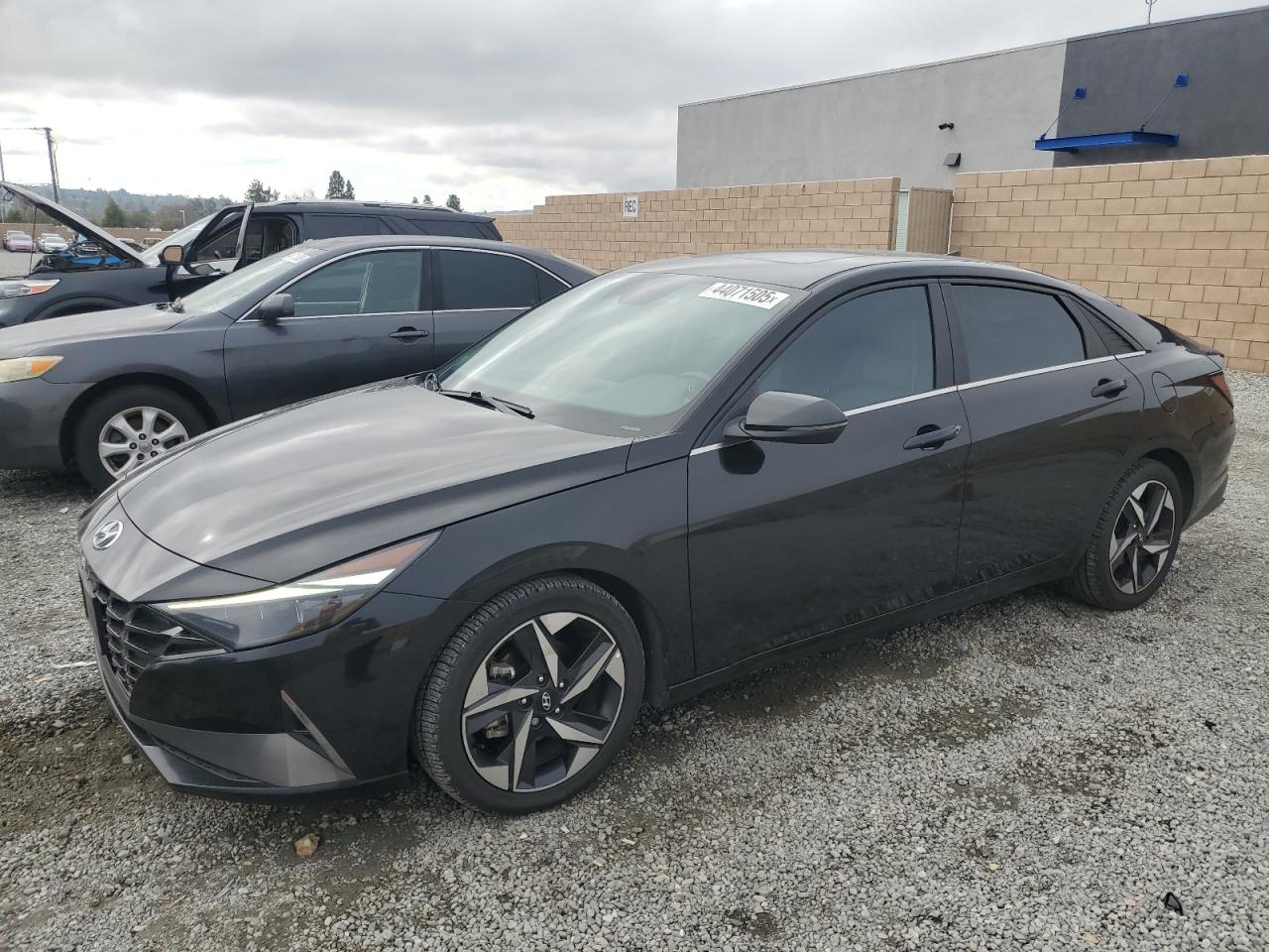 2021 Hyundai Elantra - Image 1