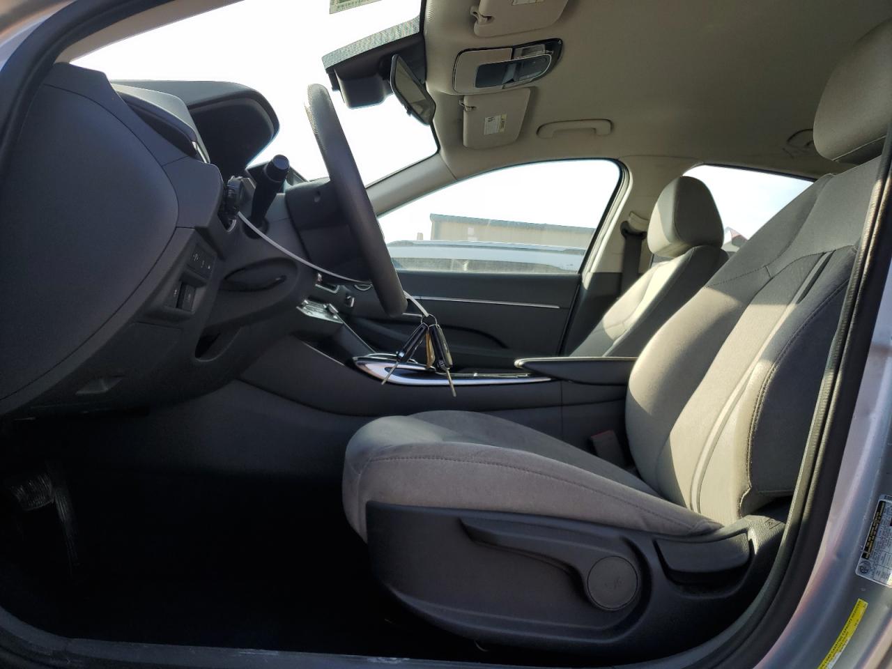 2020 Hyundai Sonata - Image 7