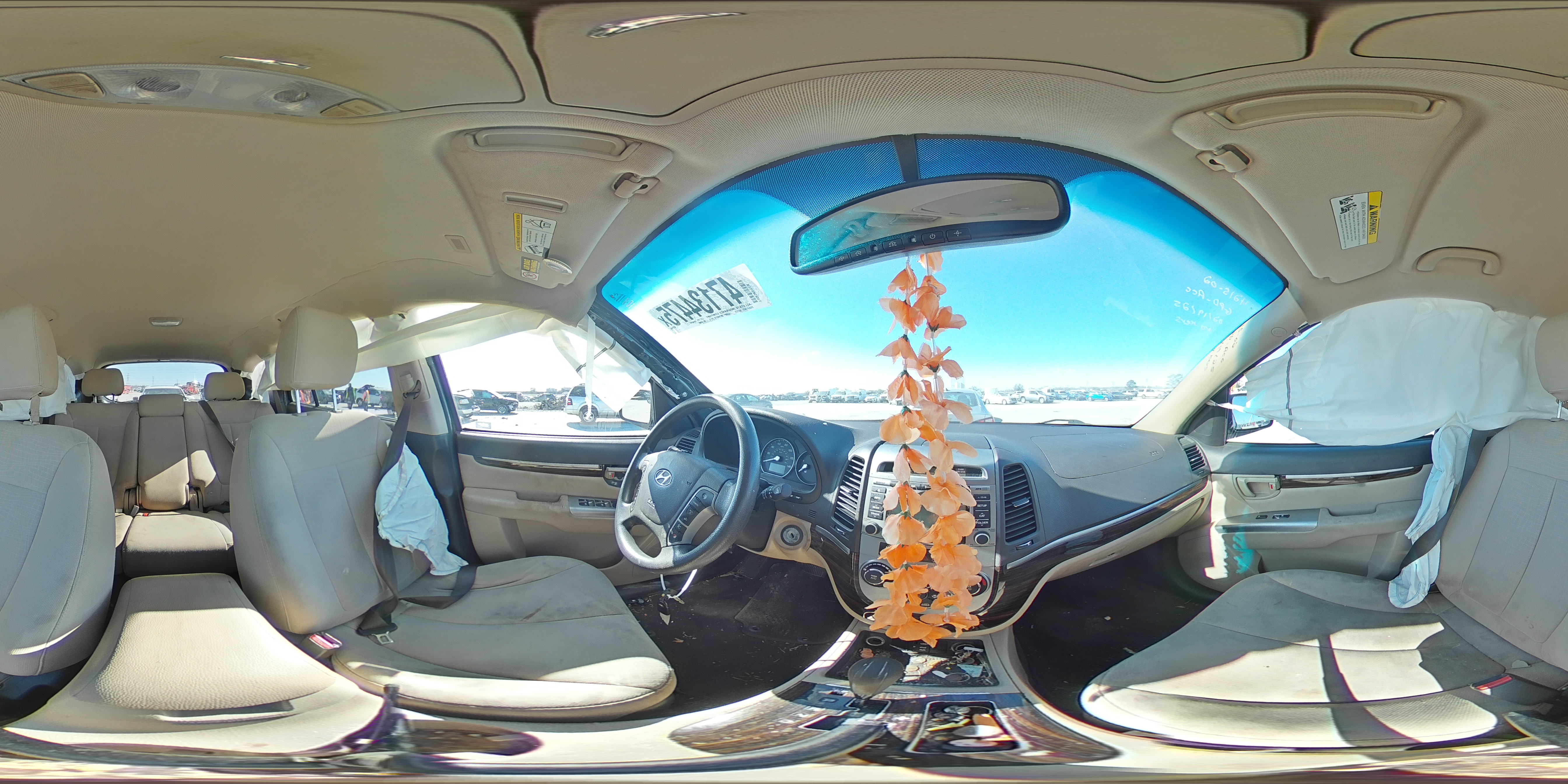 2012 Hyundai Santa Fe - Image 12