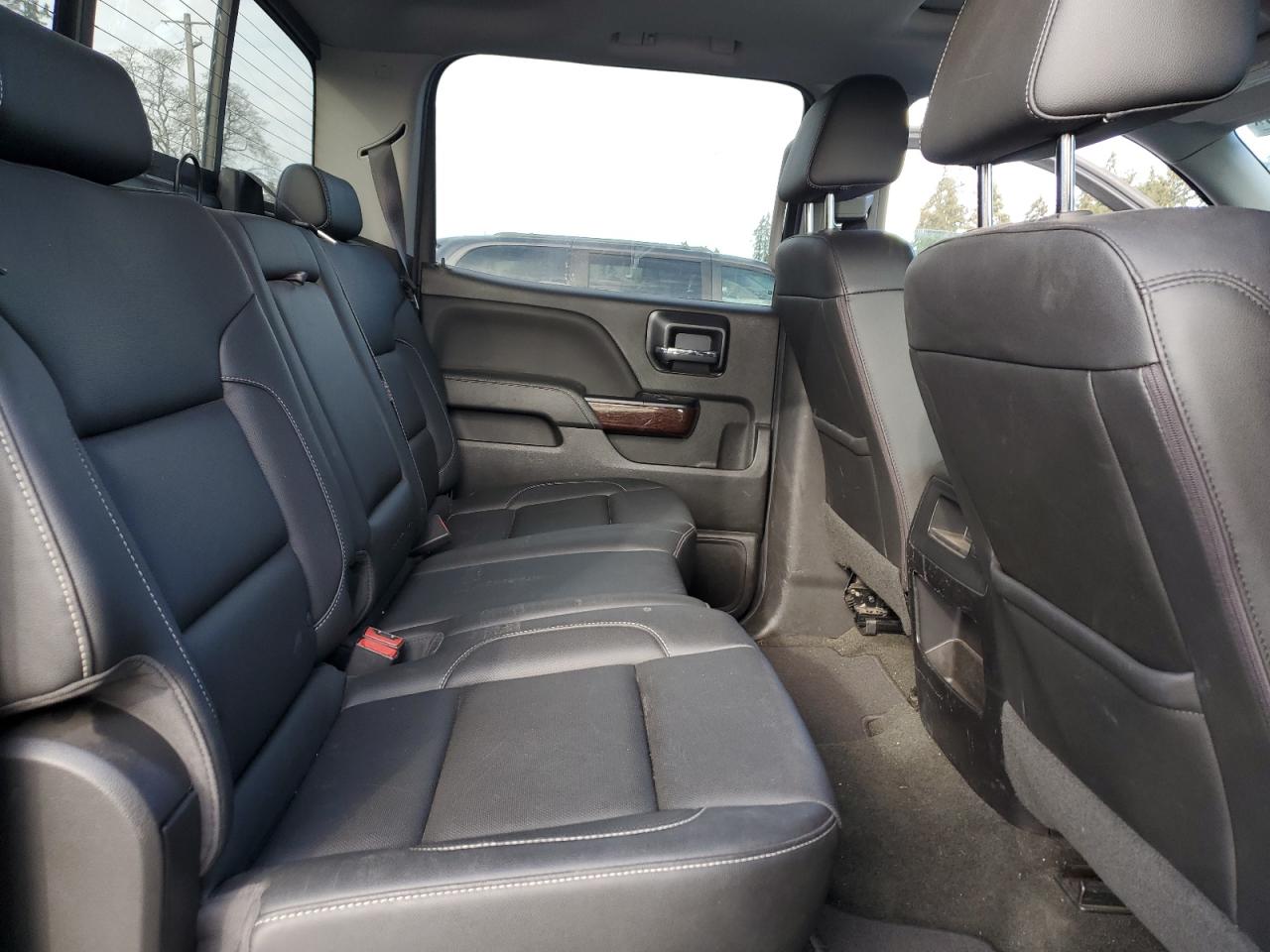 2018 GMC Sierra - Image 10