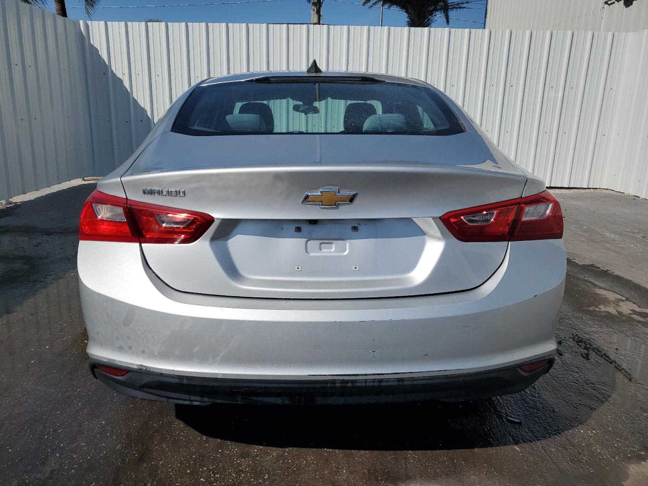 2020 Chevrolet Malibu - Image 6