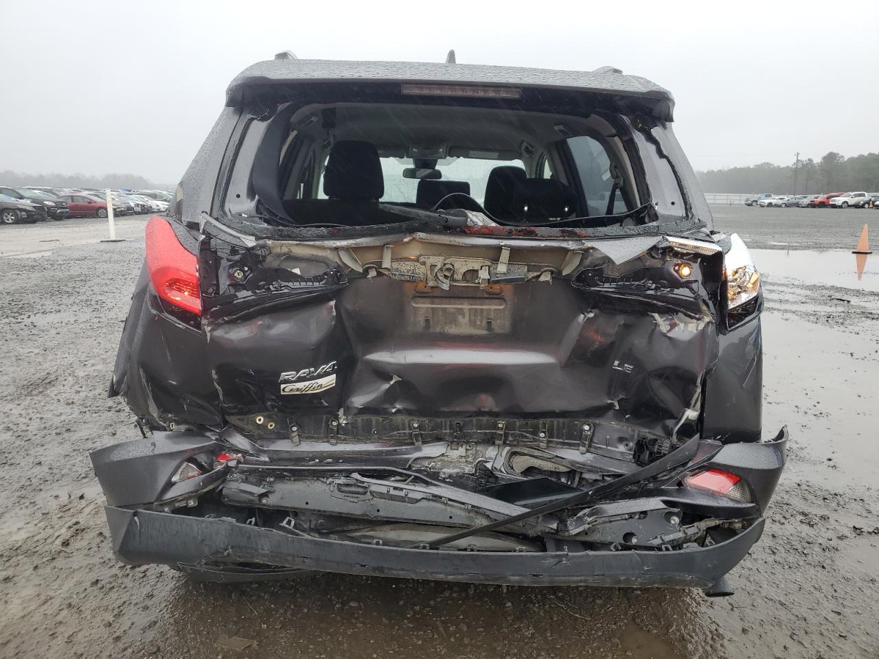 2018 Toyota RAV 4 - Image 6